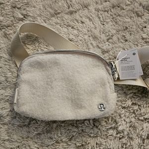 EverywhereBelt Lululemon